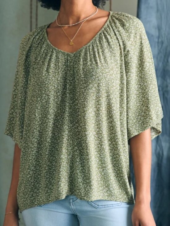 Faherty Tops - Faherty Amira Top, Ditsy Floral,  Flowy V-Neck, Elbow Sleeve- Womens Large